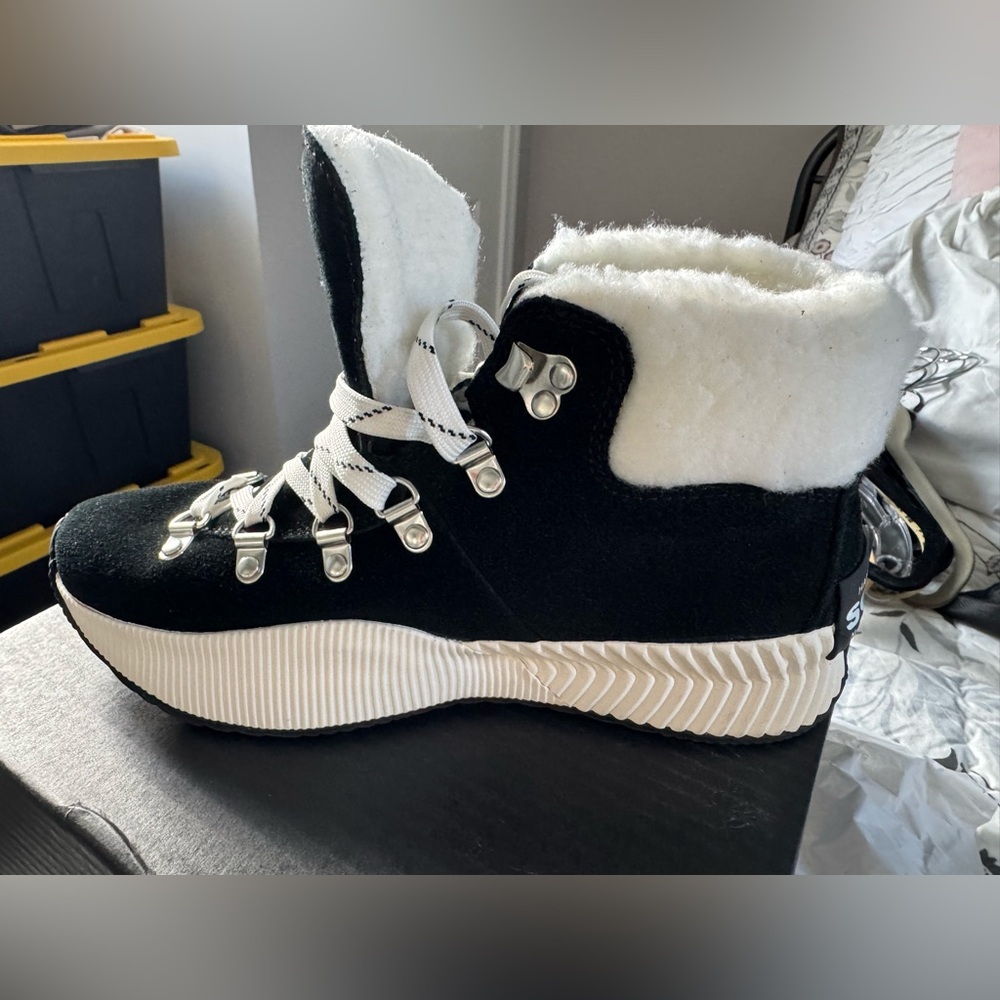 Sorel Black and Sea Salt Sneakers